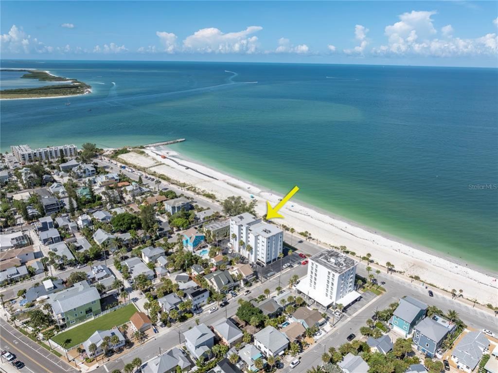 403 Gulf Way, Unit 302, Saint Pete Beach, FL 33706 Photo