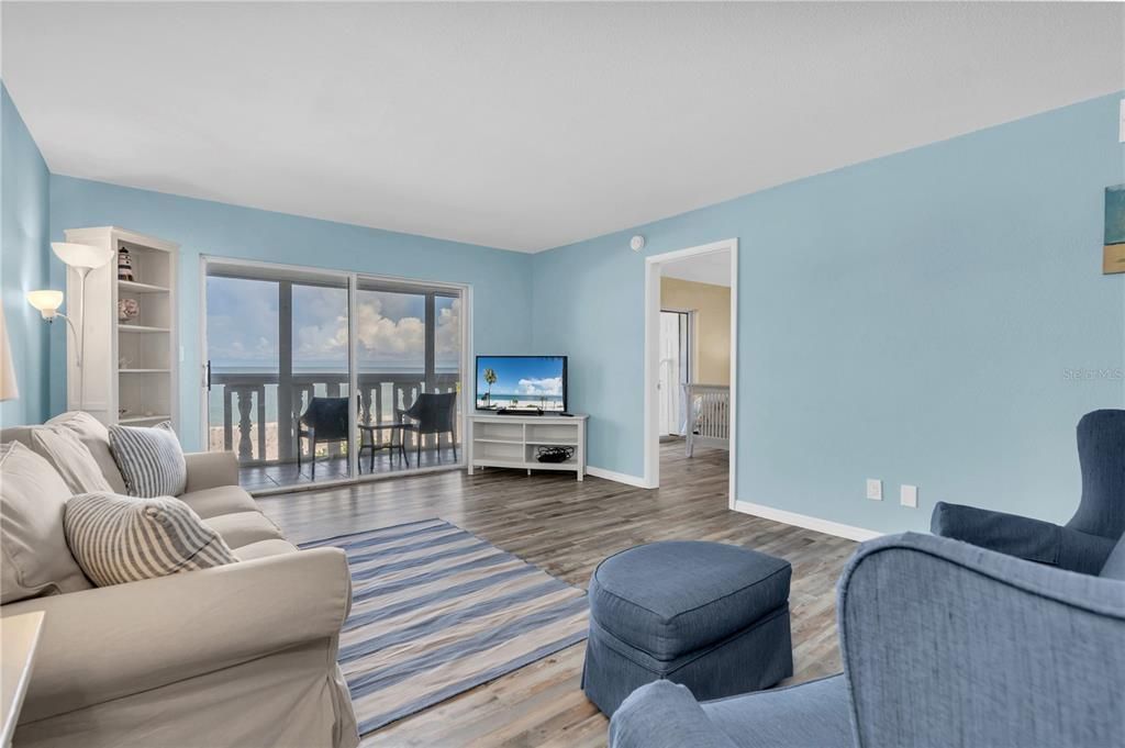 403 Gulf Way, Unit 302, Saint Pete Beach, FL 33706 Photo