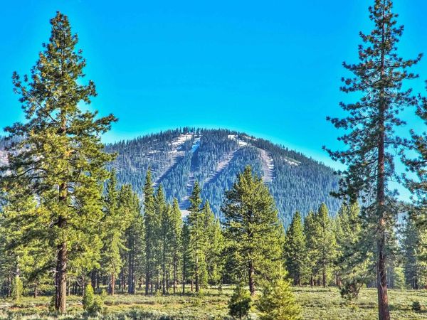 9701 Highway 267, Truckee, CA 96161