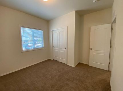 5812 Cedars Rd #3, Redding, CA 96001 Photo