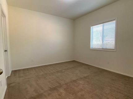 5812 Cedars Rd #3, Redding, CA 96001 Photo