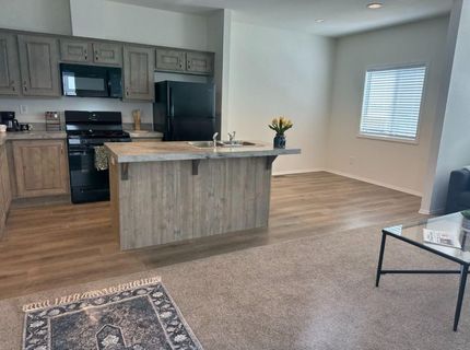 5812 Cedars Rd #3, Redding, CA 96001 Photo