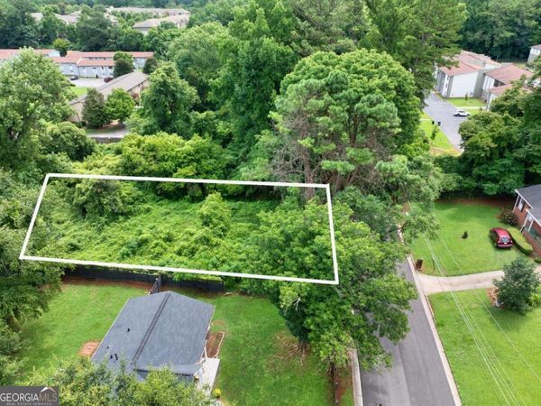 69 Glenrose Circle SW, Atlanta, GA 30354