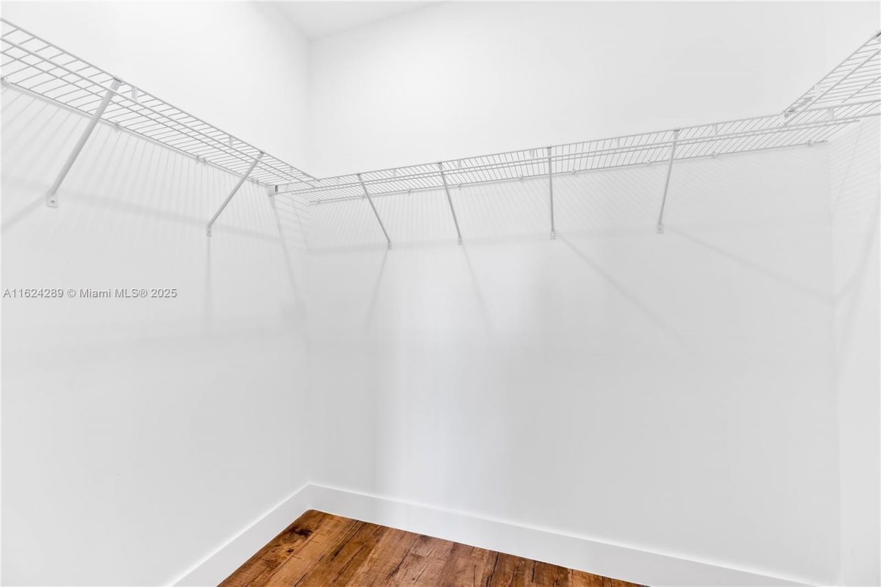 848 SW 1st St, Florida City, FL 33034 Photo