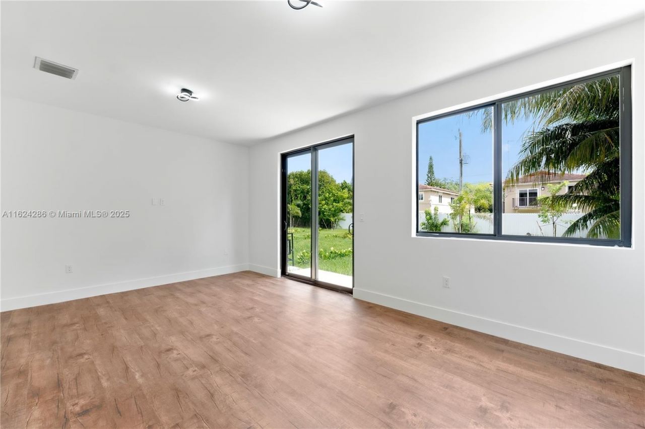 854 SW 1st St, Florida City, FL 33034 Photo