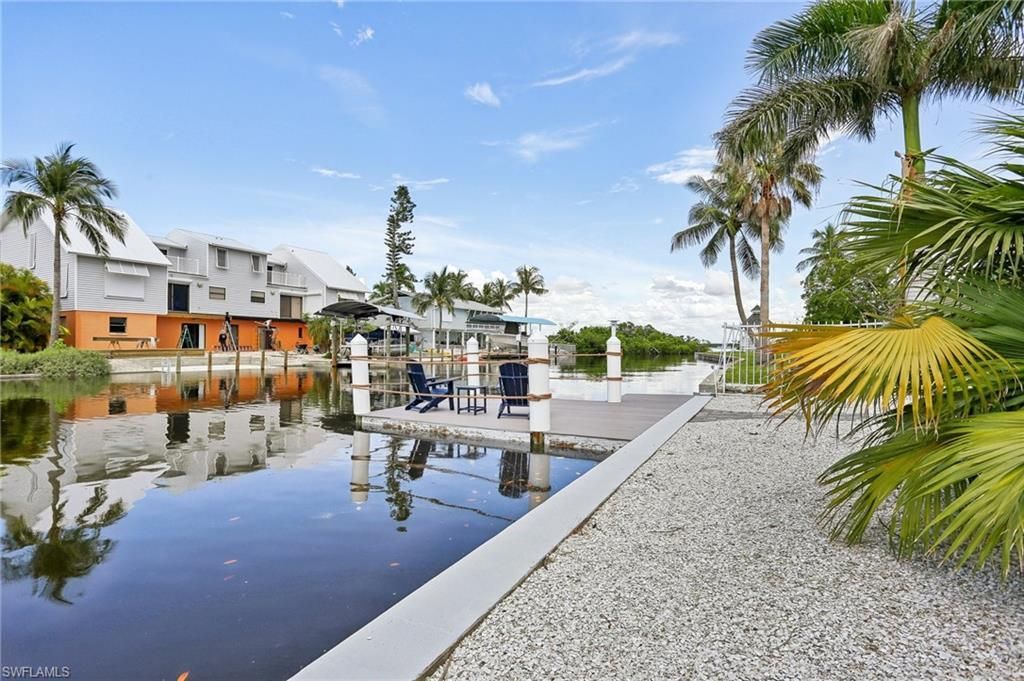 267 Flamingo St, Fort Myers Beach, FL 33931 Photo