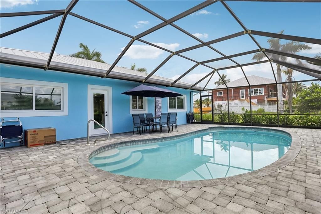 267 Flamingo St, Fort Myers Beach, FL 33931 Photo