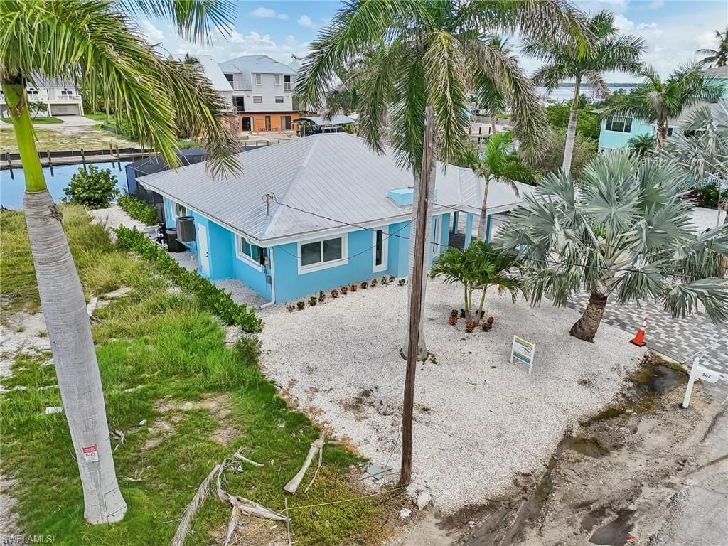 267 Flamingo St, Fort Myers Beach, FL 33931 Photo
