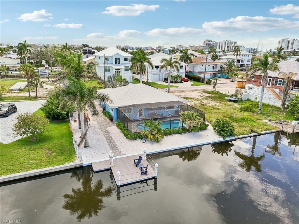 267 Flamingo St, Fort Myers Beach, FL 33931 Photo