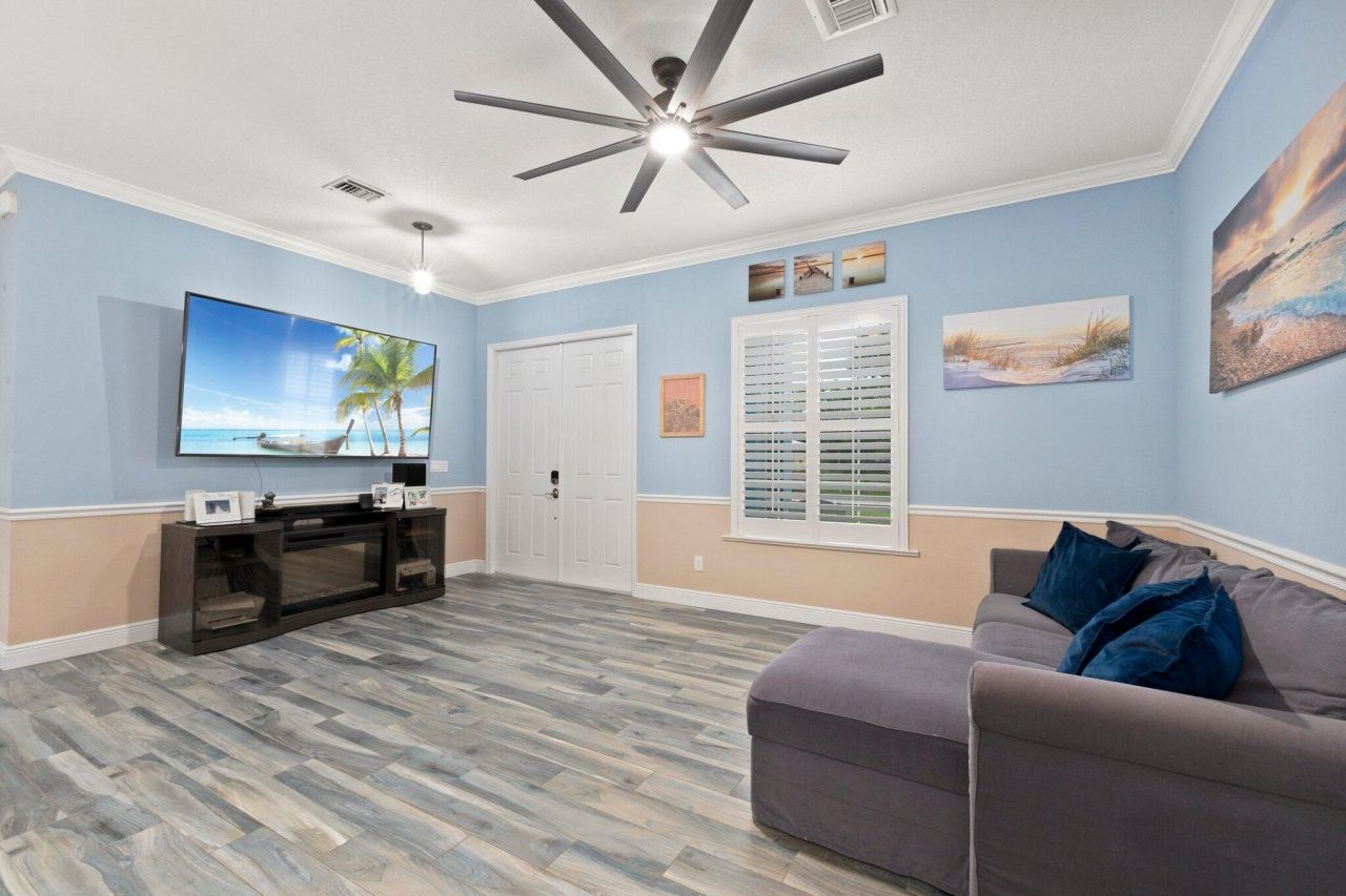 5713 Myrtle Drive, Fort Pierce, FL 34982 Photo