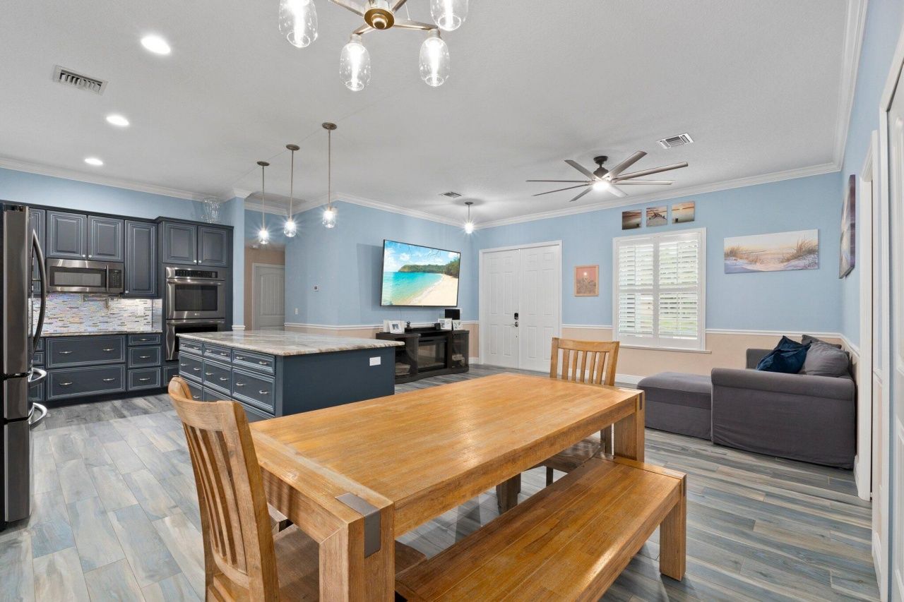 5713 Myrtle Drive, Fort Pierce, FL 34982 Photo