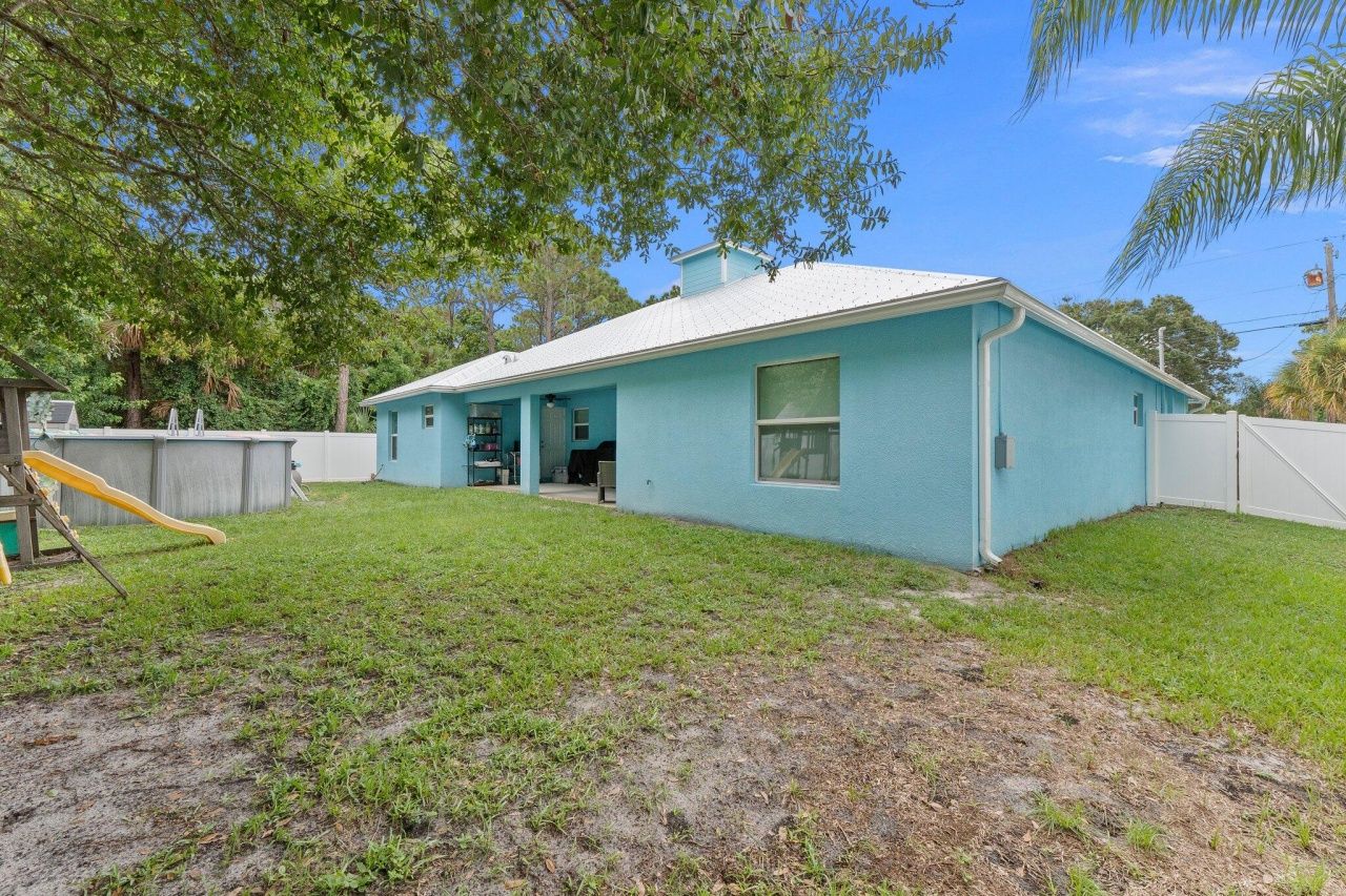 5713 Myrtle Drive, Fort Pierce, FL 34982 Photo