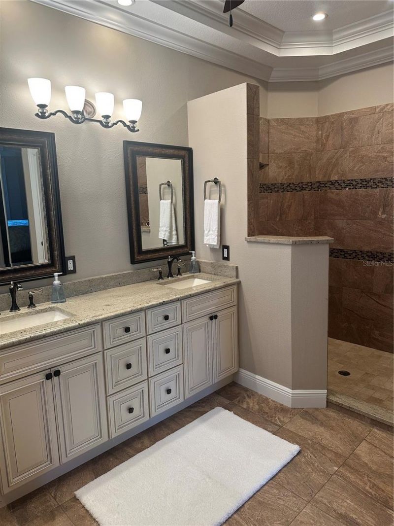 7135 Kensington Court, University Park, FL 34201 Photo