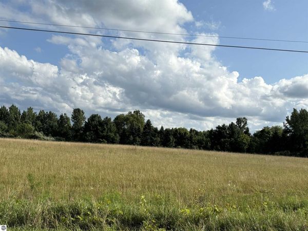 Shepherd Road, Mt Pleasant, MI 48858