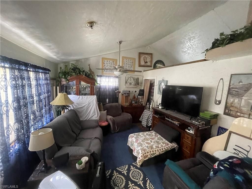 2105 Carrell Rd, Fort Myers, FL 33901 Photo