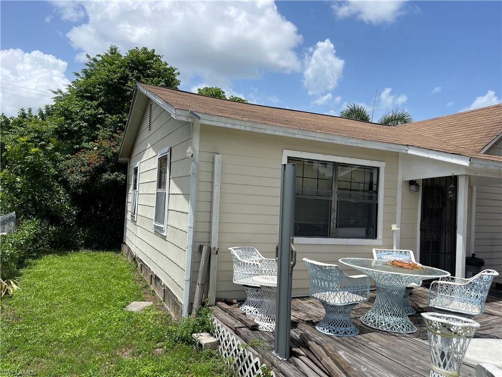 2105 Carrell Rd, Fort Myers, FL 33901 Photo