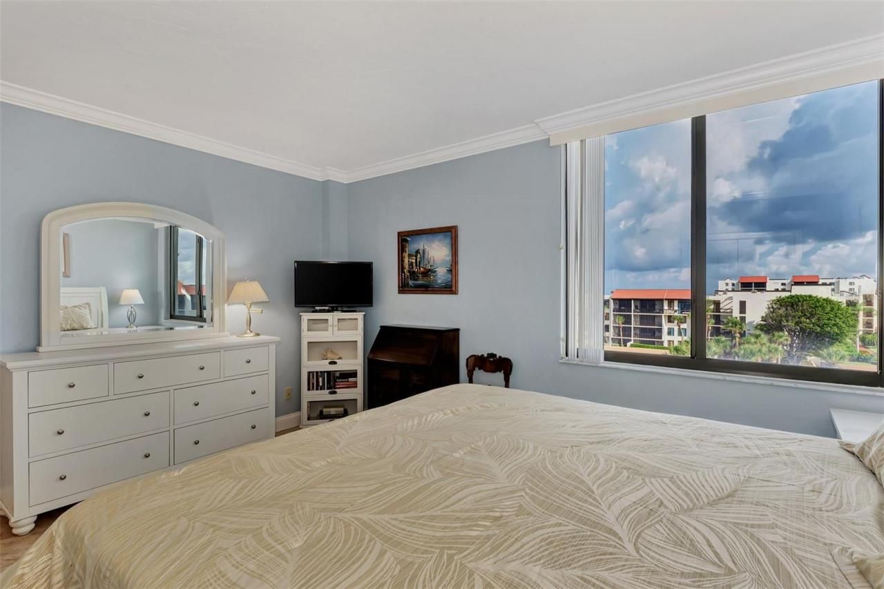 1945 Gulf Of Mexico Drive, Unit M2-414, Longboat Key, FL 34228 Photo