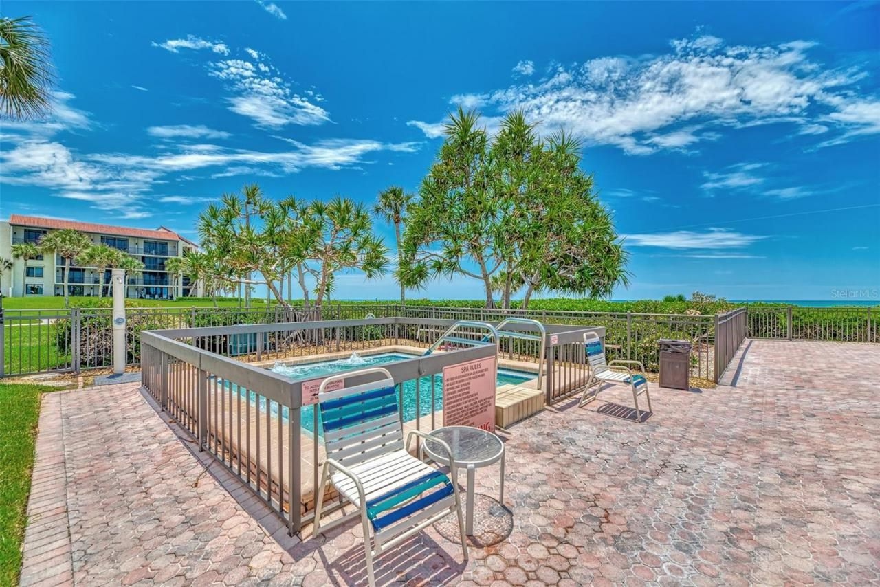 1945 Gulf Of Mexico Drive, Unit M2-414, Longboat Key, FL 34228 Photo