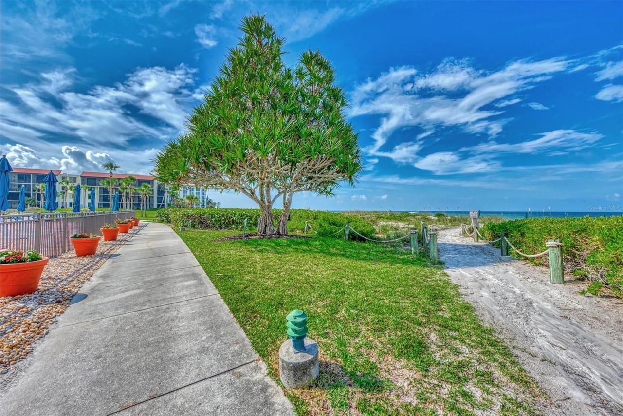 1945 Gulf Of Mexico Drive, Unit M2-414, Longboat Key, FL 34228 Photo