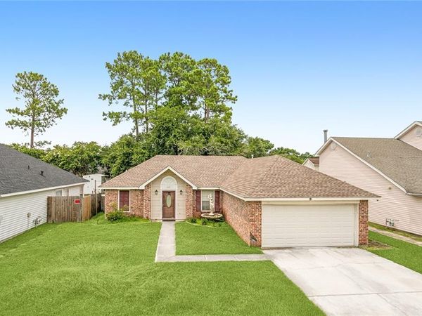 1621 SHYLOCK Drive, Slidell, LA 70461