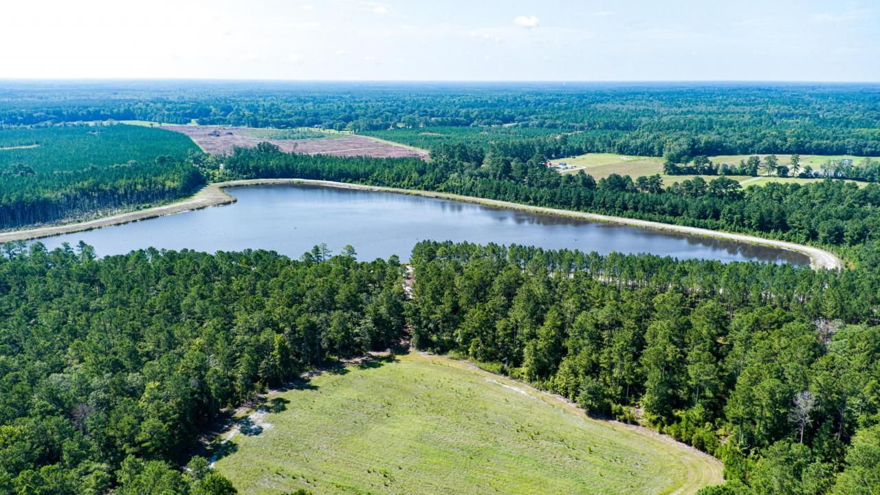 565 Hidden Lake Retreat Photo 18