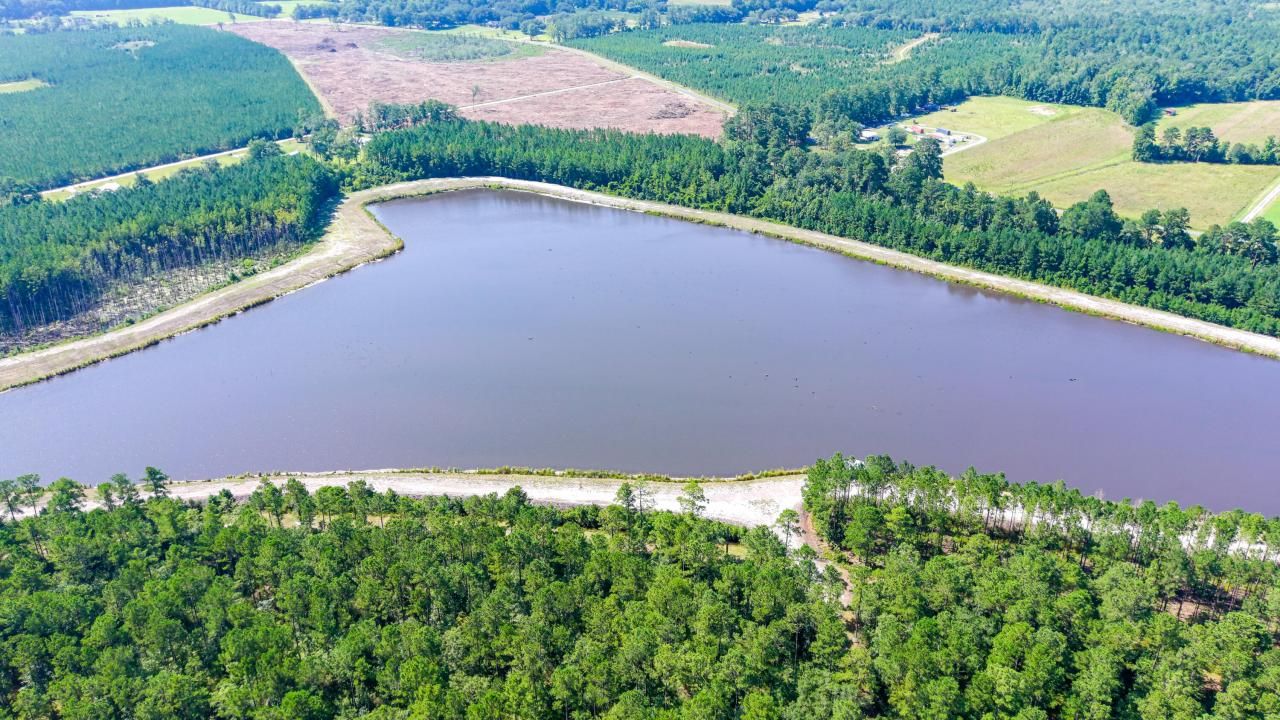 565 Hidden Lake Retreat Photo 25