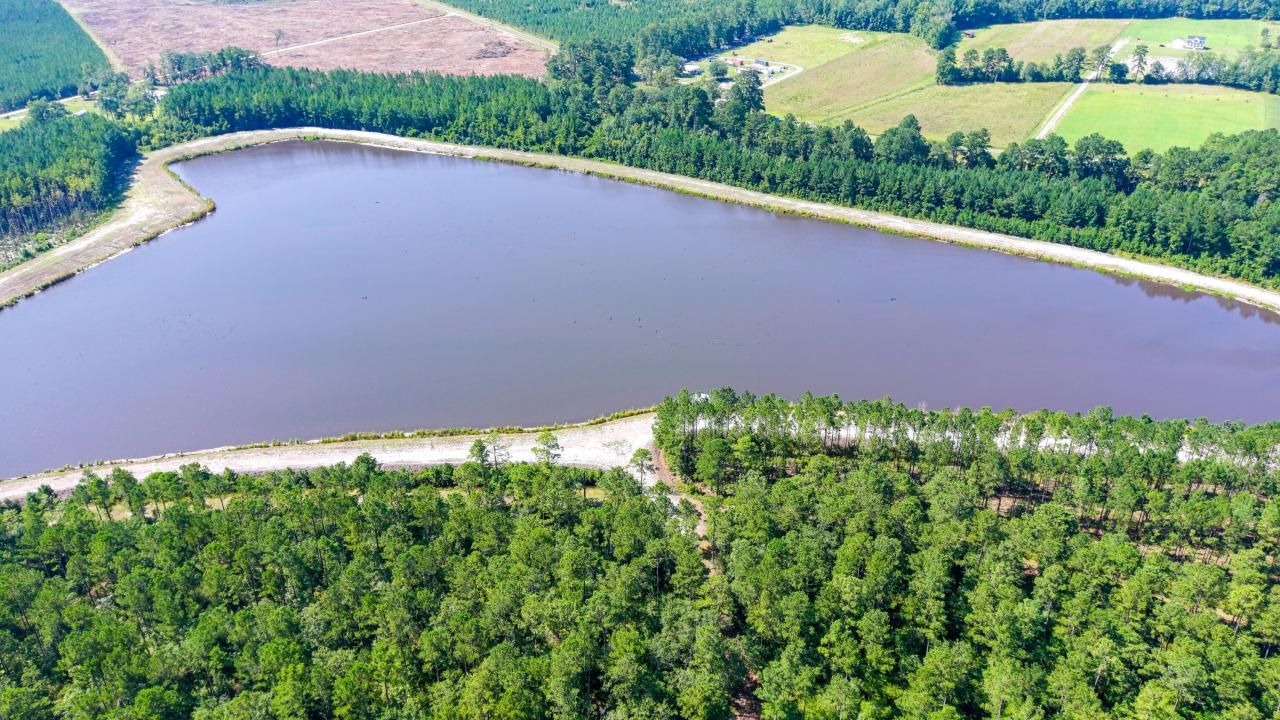 565 Hidden Lake Retreat Photo 26