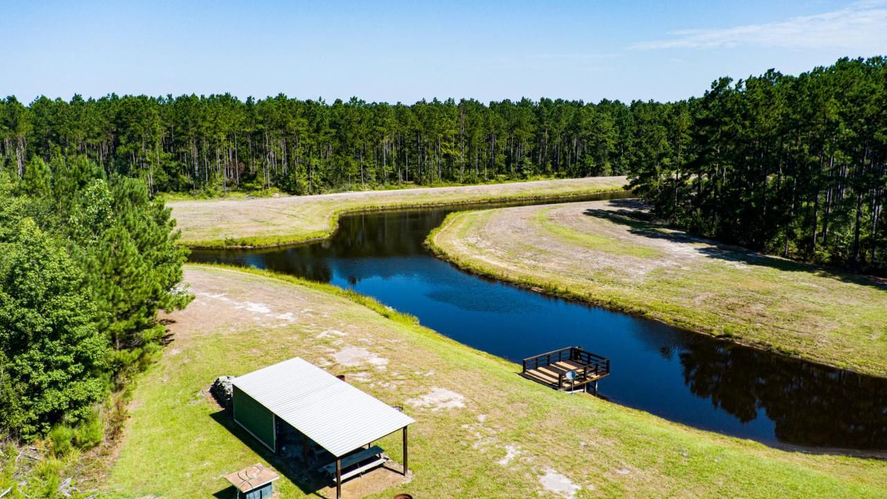 565 Hidden Lake Retreat Photo 34