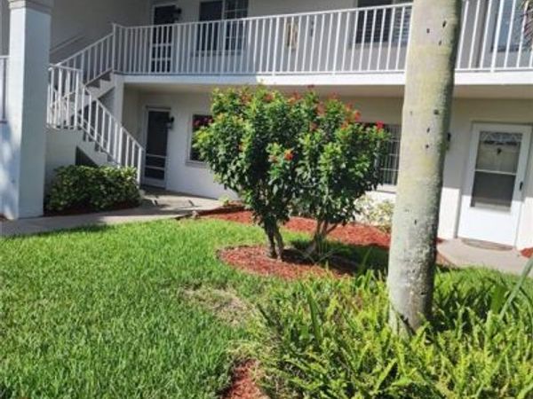 345 Gabriel CIR, Unit 2411, NAPLES, FL 34104