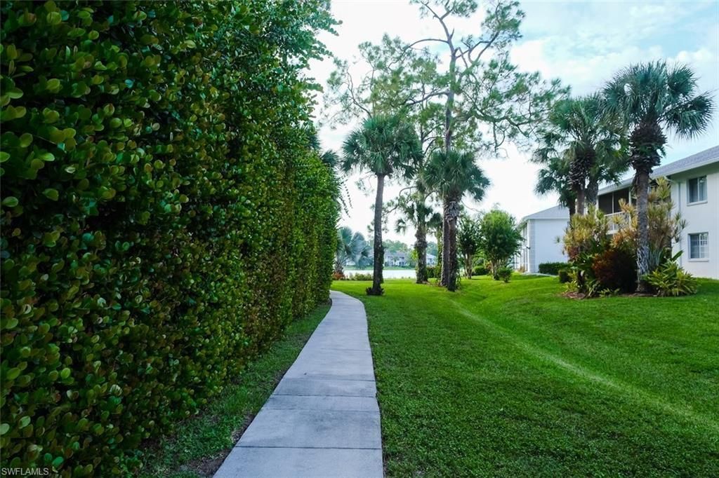 345 Gabriel Cir, Unit 2411, Naples, FL 34104 Photo