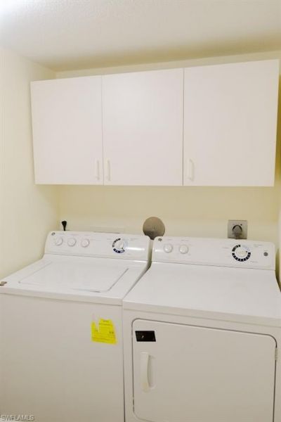 345 Gabriel Cir, Unit 2411, Naples, FL 34104 Photo