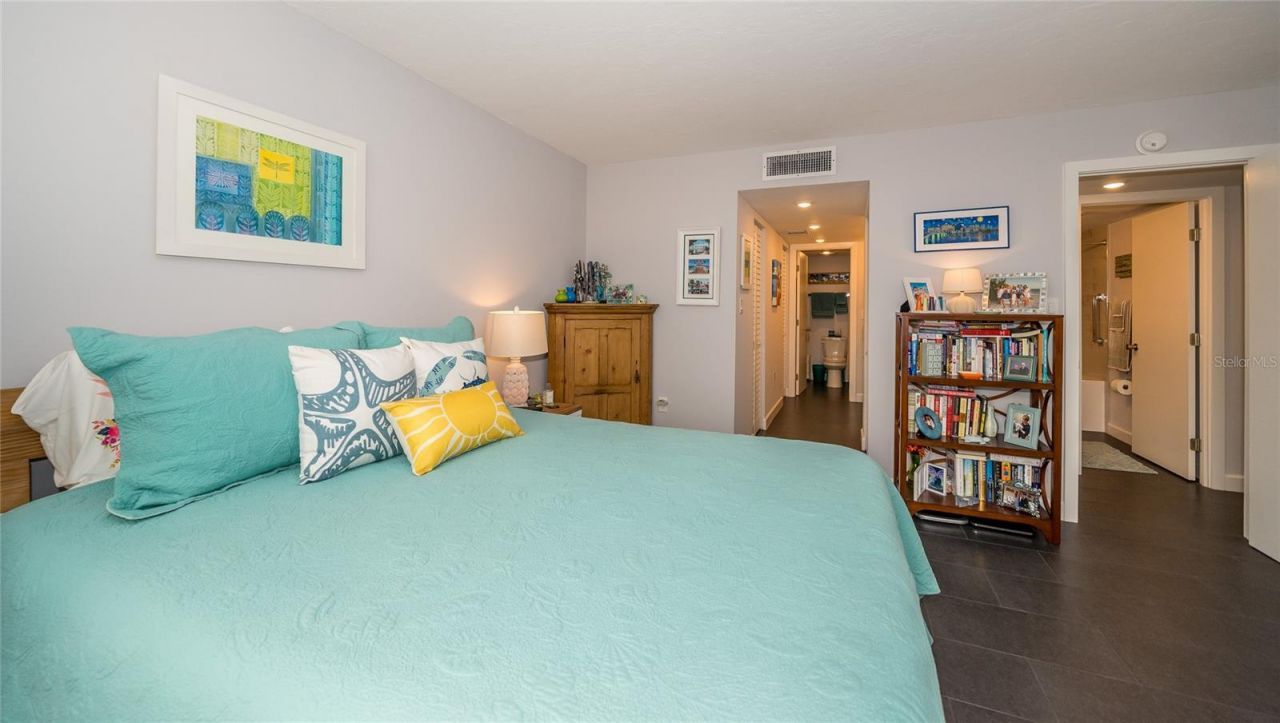 707 S Gulfstream Avenue, Unit 602, Sarasota, FL 34236 Photo