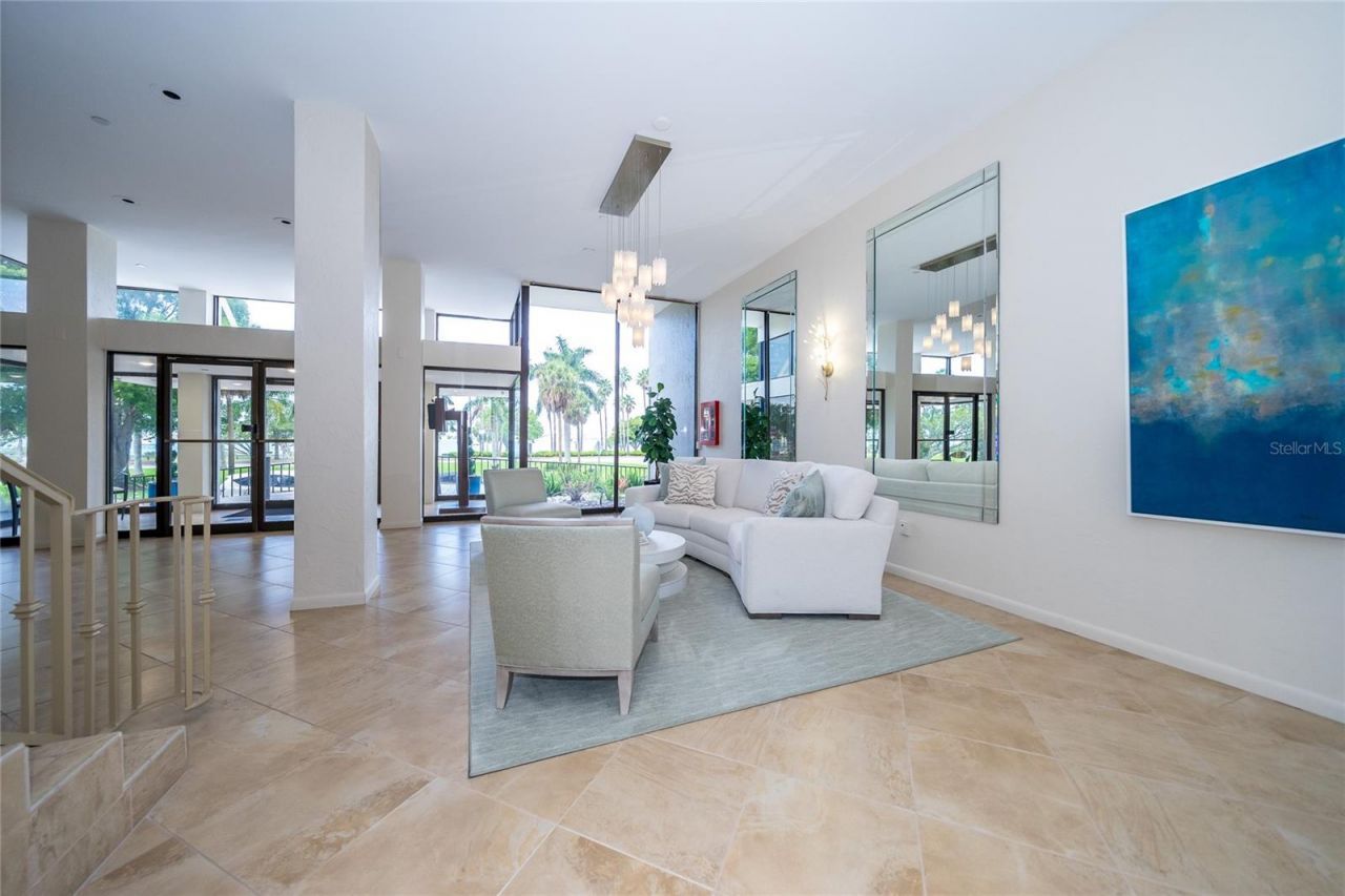 707 S Gulfstream Avenue, Unit 602, Sarasota, FL 34236 Photo