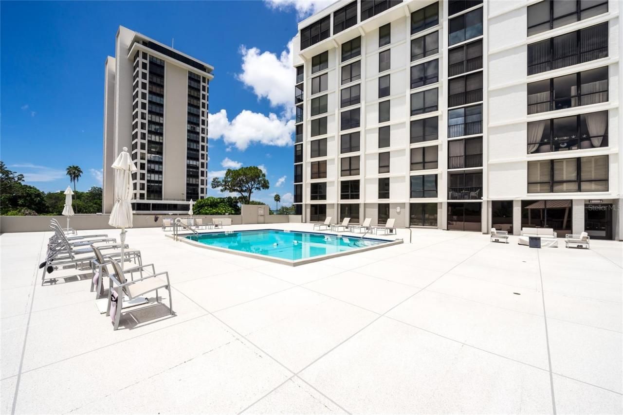 707 S Gulfstream Avenue, Unit 602, Sarasota, FL 34236 Photo