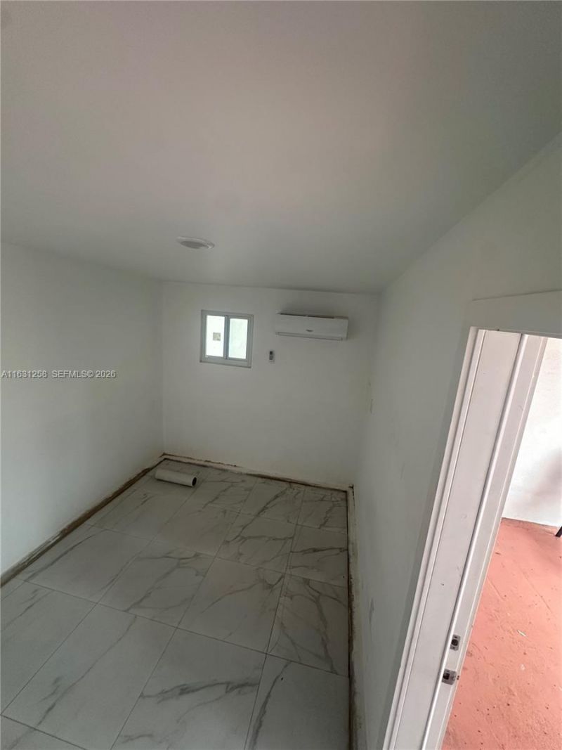 324 E 34th St, Hialeah, FL 33013 Photo