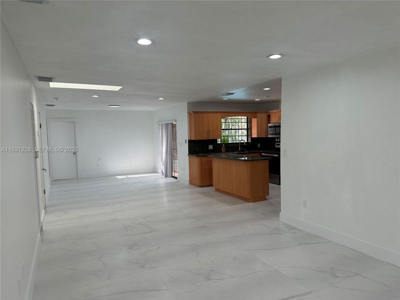 324 E 34th St, Hialeah, FL 33013 Photo