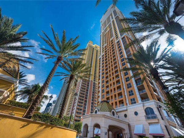 17749 Collins Ave, Unit 1802, Sunny Isles Beach, FL 33160