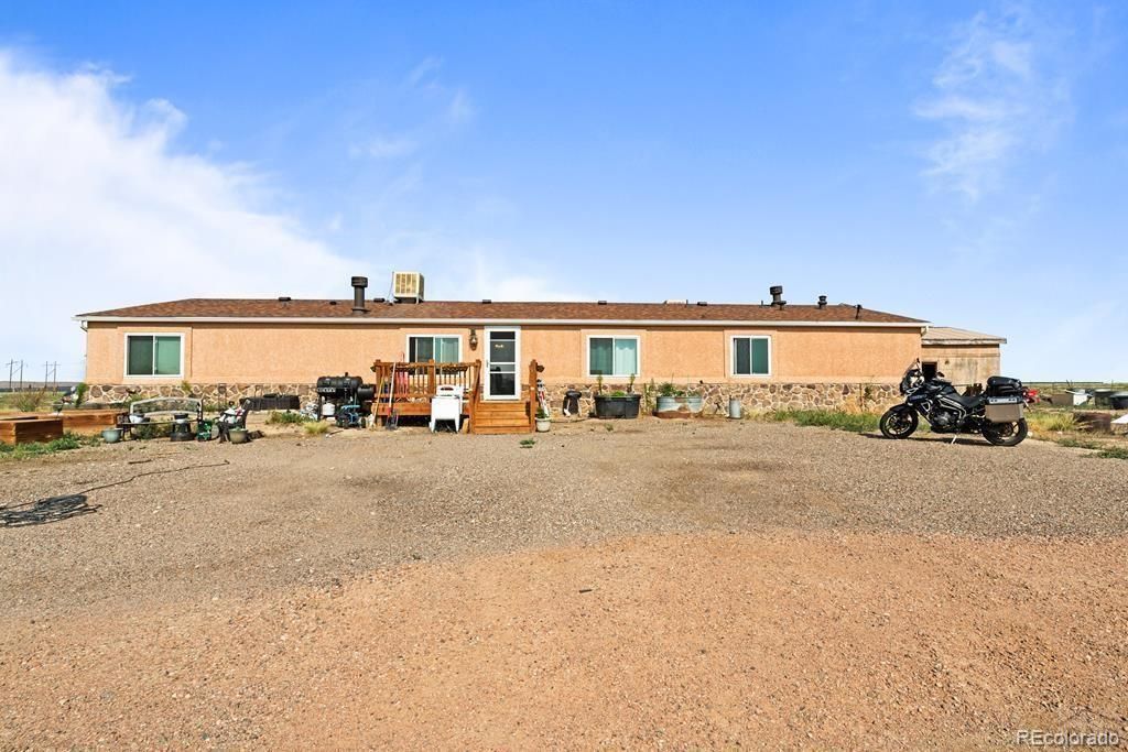 2912 40th Lane, Avondale, CO 81022 Main Photo