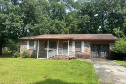 8 Taylor Street photo 4