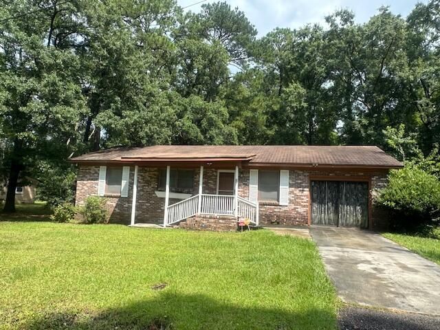 8 Taylor Street Photo 3