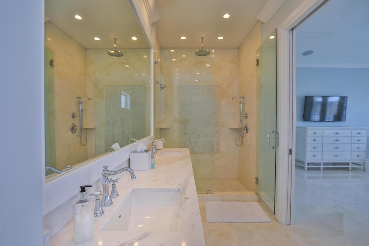 128 Leoni Drive, Islamorada, FL 33036 Photo