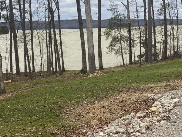 POMPEYS BRANCH RD, Savannah, TN 38372