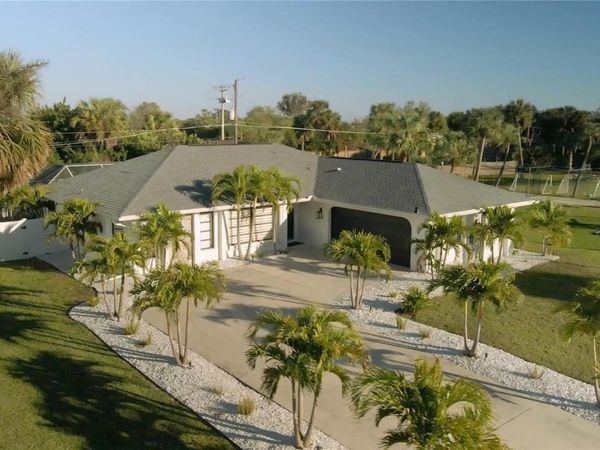 18770 MCGRATH CIRCLE, PORT CHARLOTTE, FL 33948