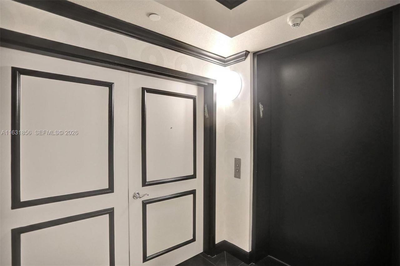 21050 Point Pl, Unit 403, Aventura, FL 33180 Photo