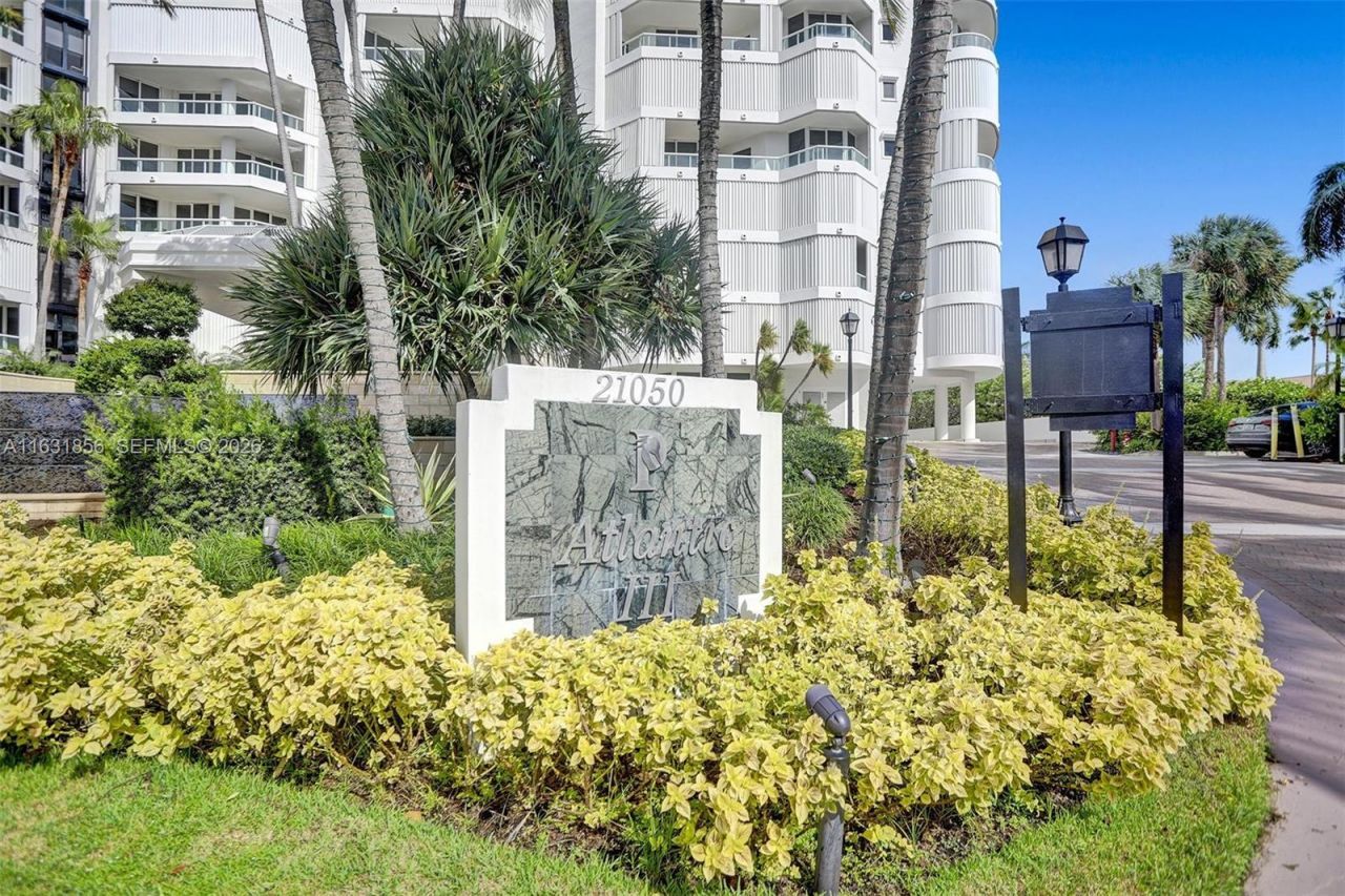 21050 Point Pl, Unit 403, Aventura, FL 33180 Photo