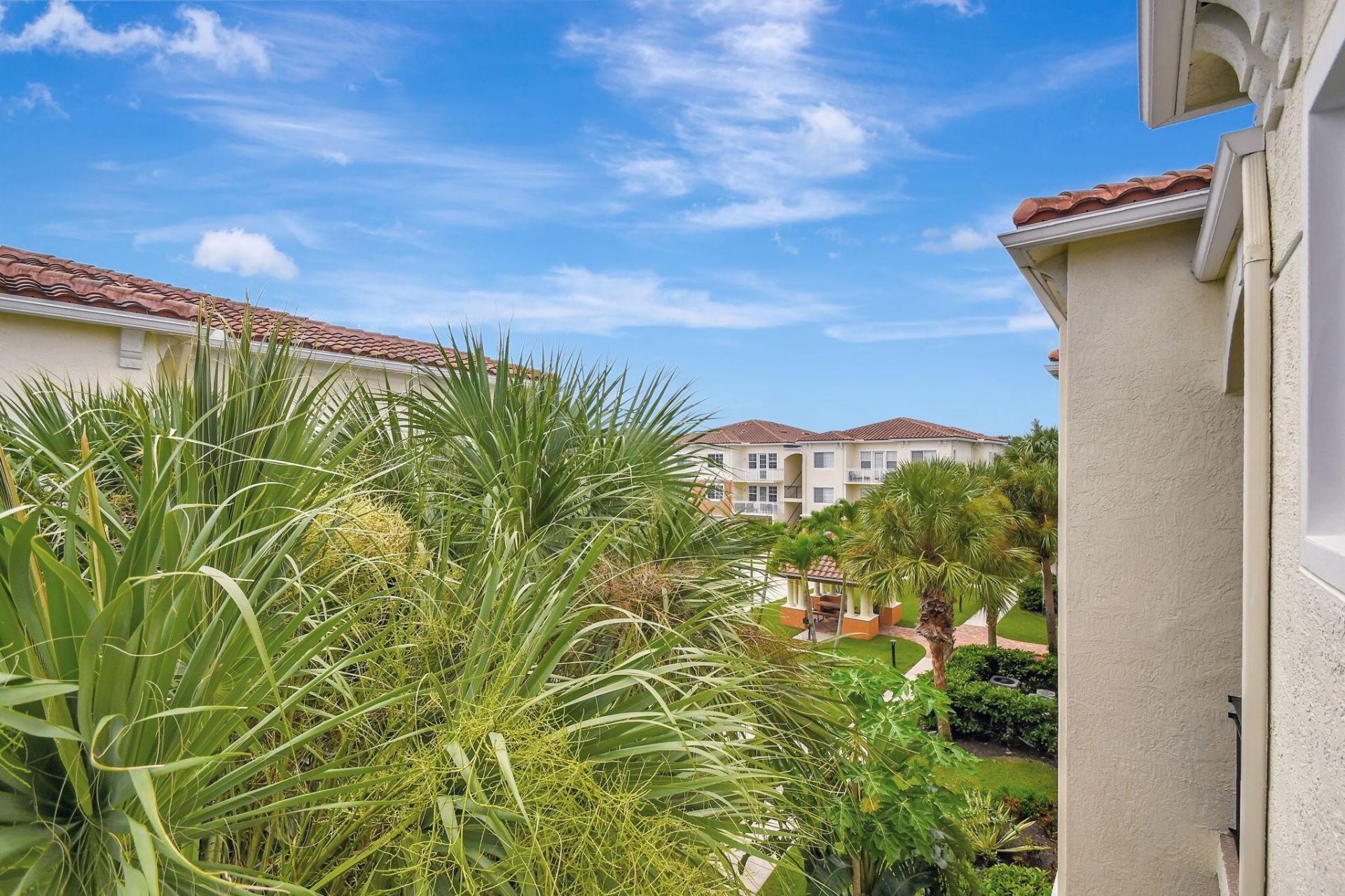 9873 Baywinds Drive, Unit 5302, West Palm Beach, FL 33411 Photo