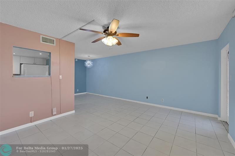 9121 Sunrise Lakes Boulevard, Unit 113, Sunrise, FL 33322 Photo