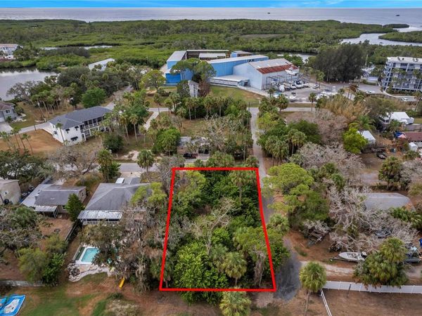 7822 WILMAR COURT, PORT RICHEY, FL 34668