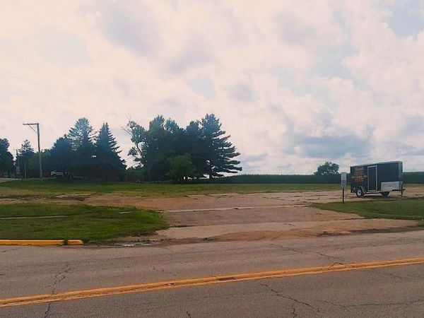 1003 Cartwright Avenue, Ashton, IL 61006