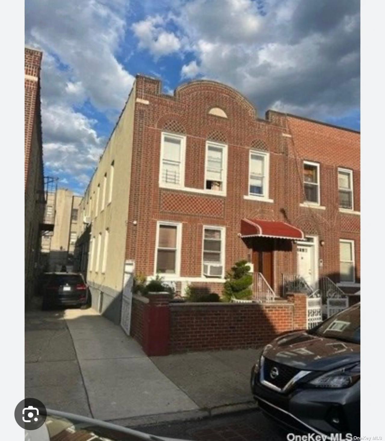 315 Legion Street, Brooklyn, NY 11212 Main Photo
